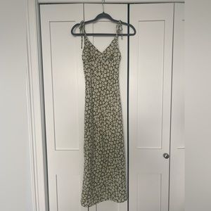 Reformation *STYLE floral green dress.